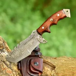 Damascus Steel Hunting Knife with Wooden Handle – 10.5” Overall | Tactical Survival Knife