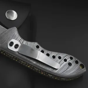 Custom Made Folding Knife , Hand Made Damascus Steel Pocket Knife