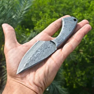 Handmade Damascus Raindrop Skinner Knife with sheath | FIxed Blade Neck Knife | Bushcraft Knife| Collectable | Camp Knife | Gift for Men/BF