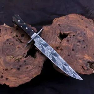 Handmade Damascus steel Feather Pattern Bowie Knife, Handle Venge Wood, Camping Knife, Anniversary Gift, Chrstina's Gift