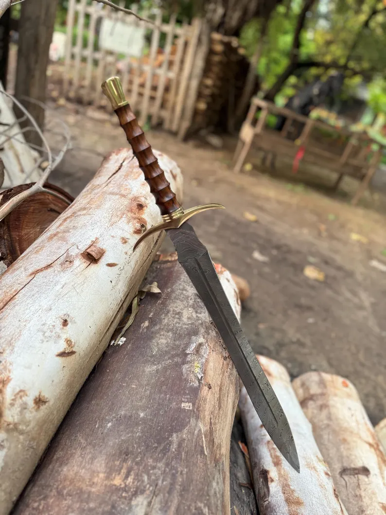 amascus steel Sword, Viking Swords, fantasy Swords, Full tang Medival historical swords, Groomsmen Gift, Gift for Him, Christmas Gift amascus steel Sword, Viking Swords, fantasy Swords, Full tang Medival historical swords, Groomsmen Gift, Gift for Him, Christmas Gift